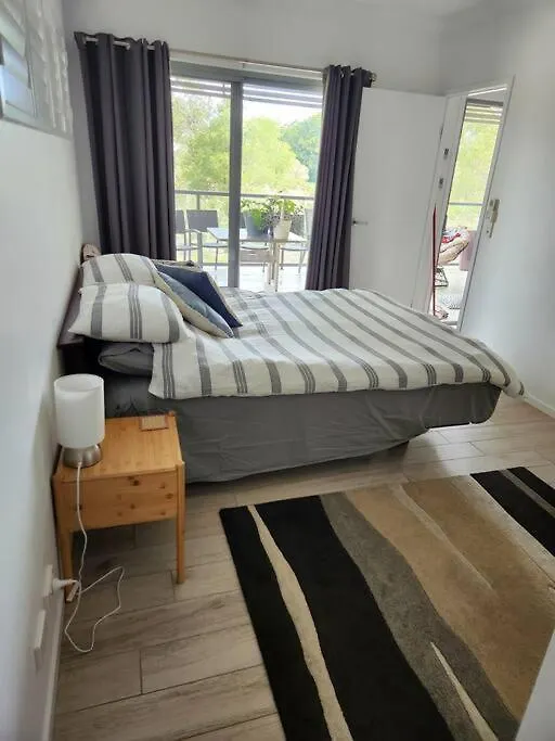 Apartamento A Quiet Unit Overlooking A Reserve Petrie